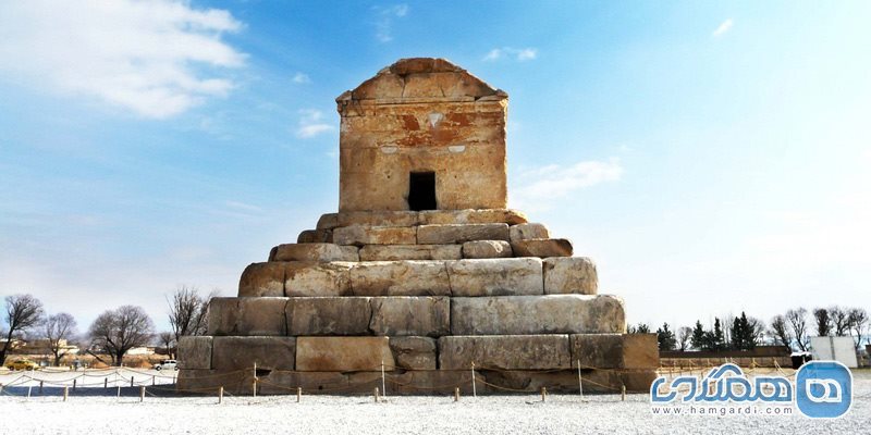 پاسارگاد از نگاه گردشگران خارجی-نمای خارجی پاسارگاد