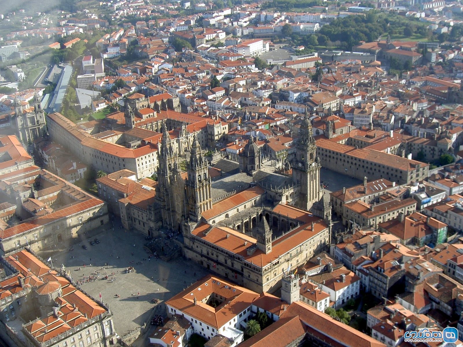 نمایی دیگر از کلیسای سانتیاگو دی کامپوستلا Santiago de Compostela Cathedral