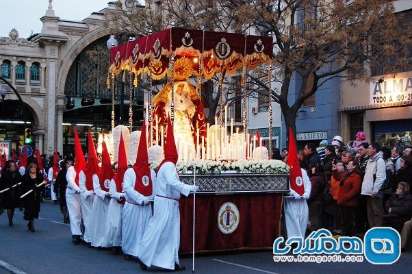 سمانا سانتا Semana Santa در گرانادا (نهم تا شانزدهم آوریل، اواخر فروردین)