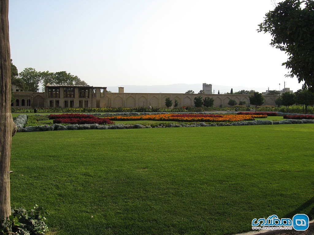 نمای زیبا از باغ جهان نمای شیراز