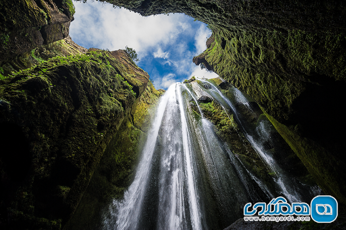 زیبا ترین نقاط ایسلند : آبشار Gljúfrabúi