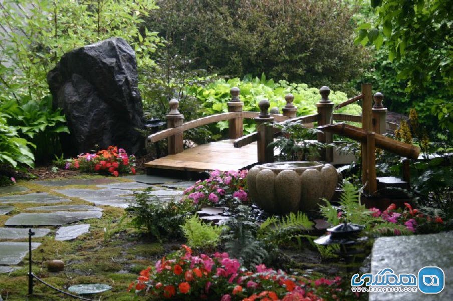 استخر و باغ ژاپنی