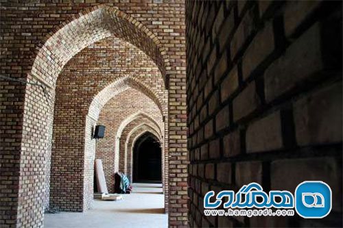 معماری مسجد جامع ورامین دیدنی