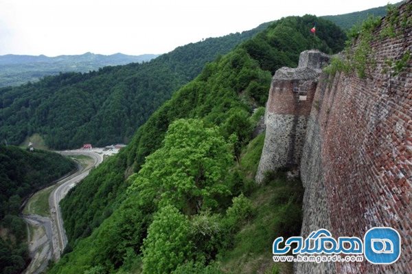 قلعه سبوس رومانی، قلعه ای تاریخی و ترسناک