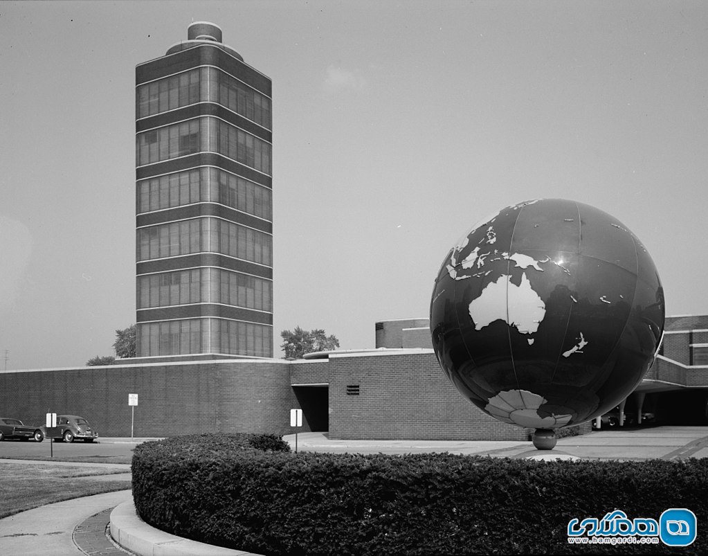 ساختمان اداره مرکزی جانسون وکس Johnson Wax Headquarters در ریسین Racine ، ویسکانسین (1939)