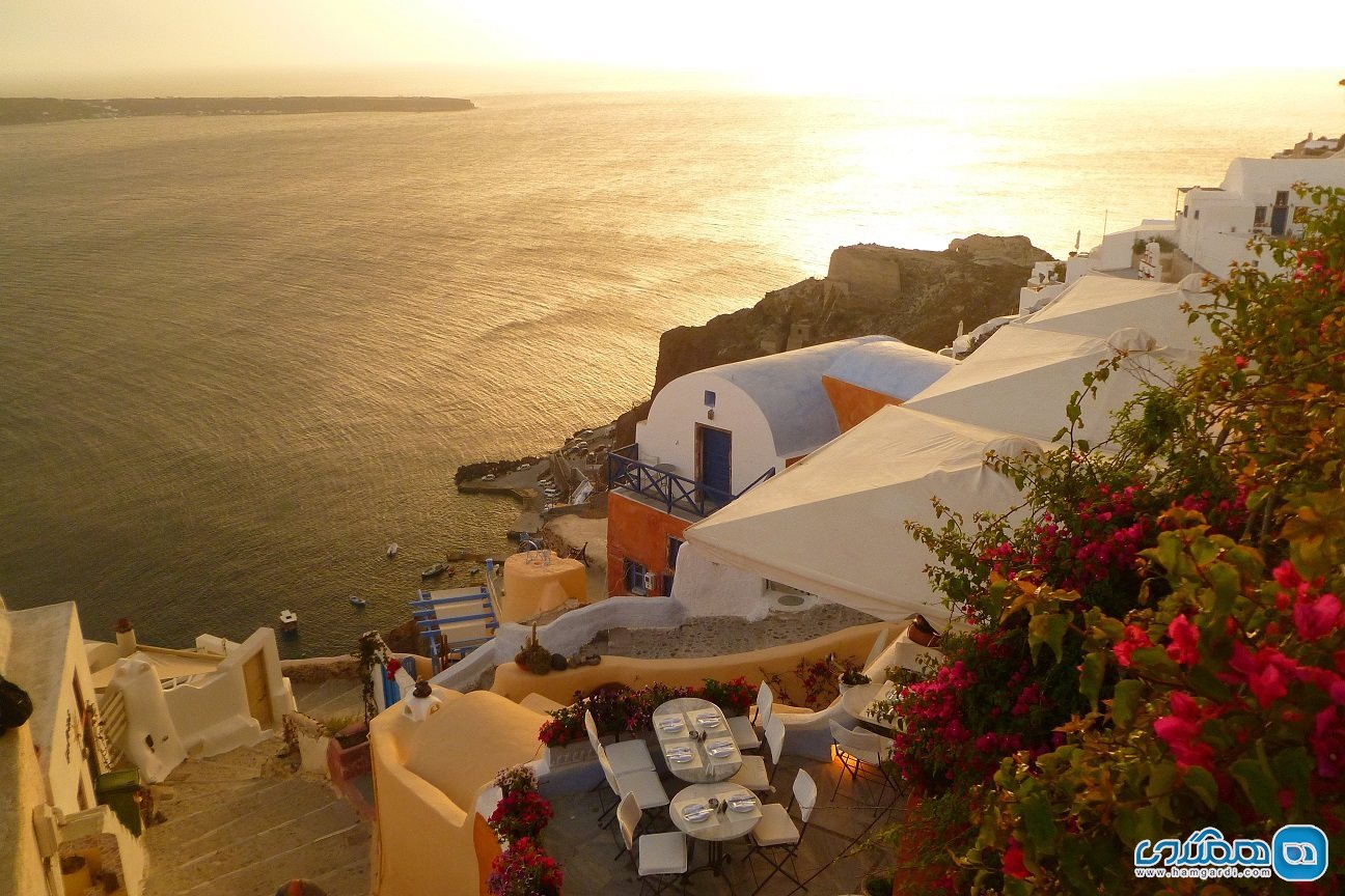 بهترین فعالیت ها در سانتورینی Santorini : تماشای غروب آفتاب در اویا Oia