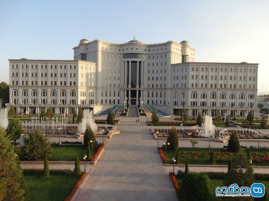 ساختمان کتابخانه ملی تاجیکستان