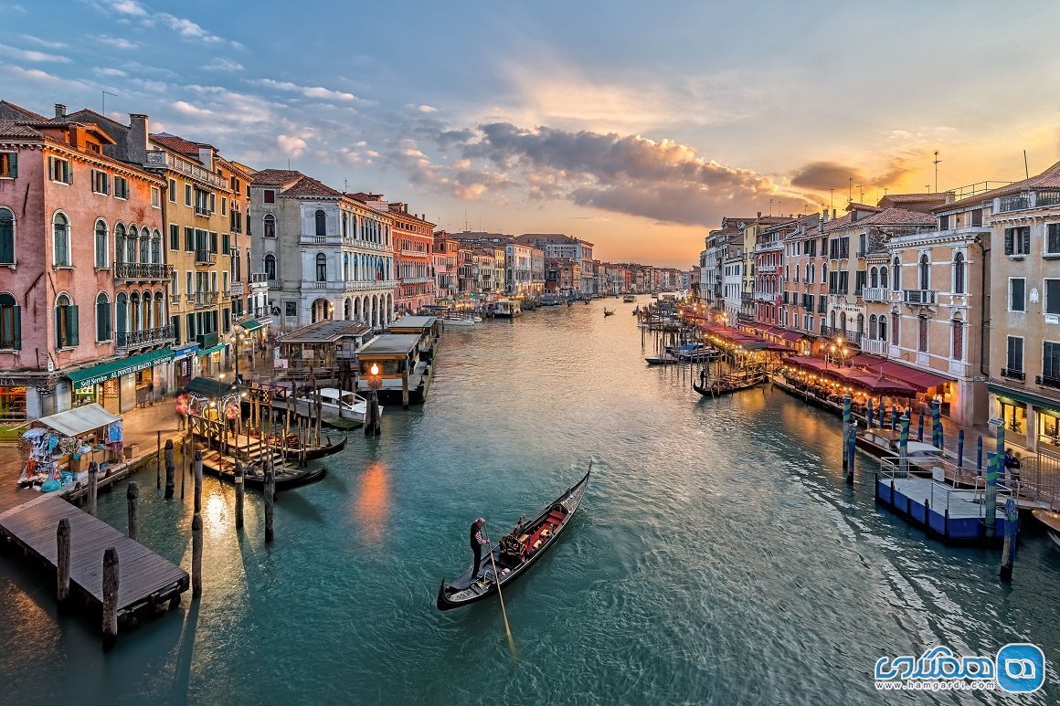  حقایقی در مورد گاندولا ها یا قایق های رمانتیک ونیز در ایتالیا