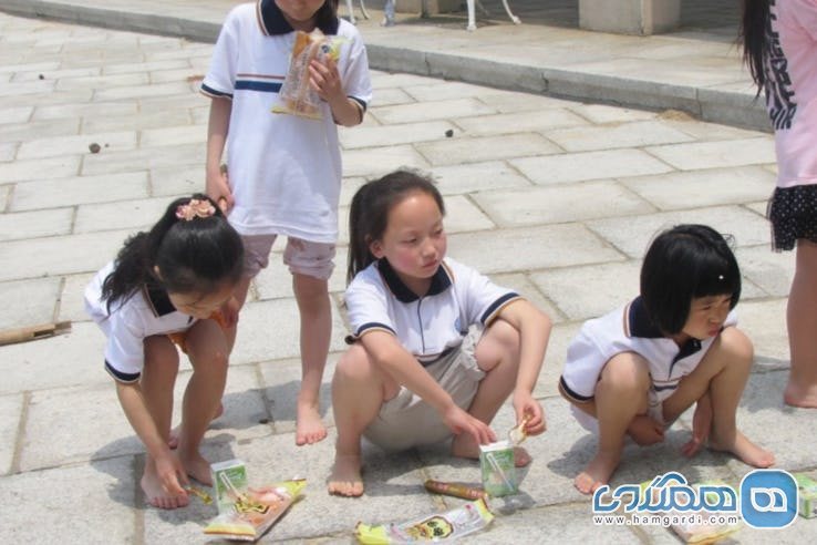 شگفتی های کشور چین : چمباتمه زدن