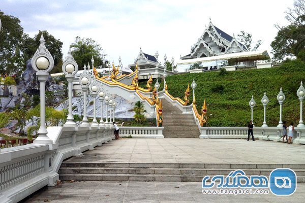 معبد Wat Kaew Korawaram
