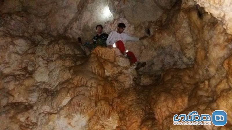 غار کهک مرکزی 2
