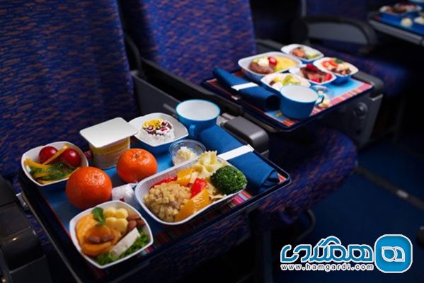 علت طعم متفاوت غذا در هواپیما