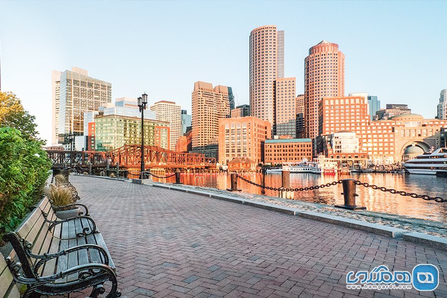 راهنمای سفر به بوستون: پیمودن مسیر بندری هاربرواک در بوستون