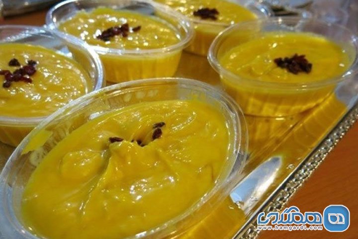 خورشت ماست یکی از غذاهای اصیل و سنتی استان اصفهان