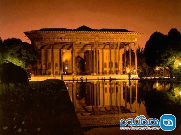 کاخ چهل ستون اصفهان