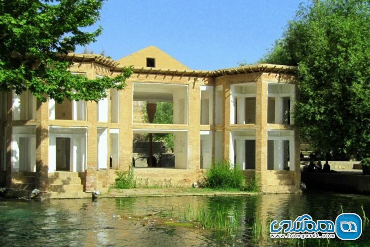 معماری بنای چشمه علی