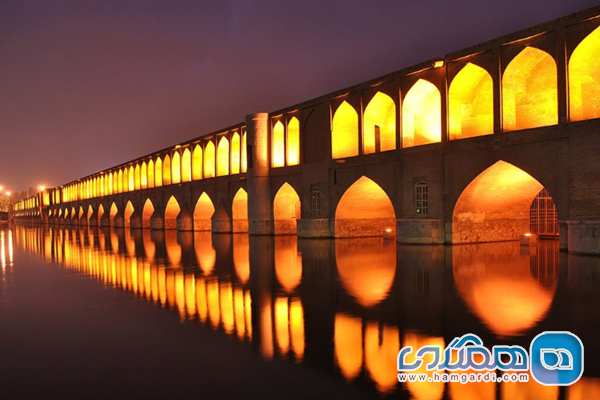 سی و سه پل در اصفهان