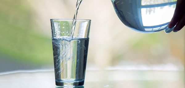 پرهیز از نوشیدن آب کافی مضر برای سلامت مغز