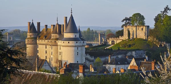 تاریخچه قلعه ای که فالک سیاه در دره لوآر کشور فرانسه بنا کرد