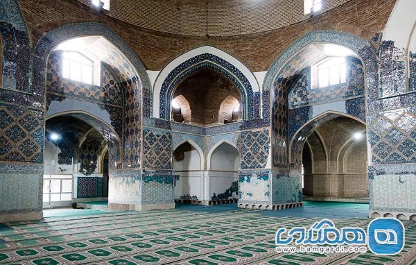 کمی با معماری خارق العاده مسجد آبی تبریز 2
