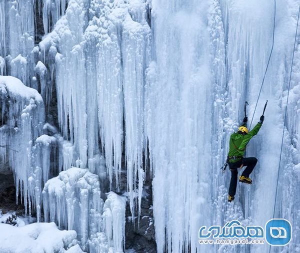 چرا آبشار یخی هملون یکی از دیدنی ترین جادبه های طبیعی است؟