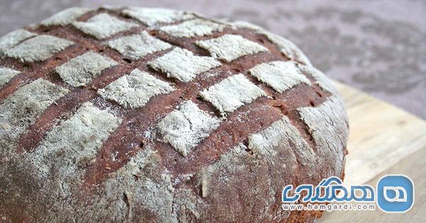 نان چاودار سیاه (Dark Rye Bread)