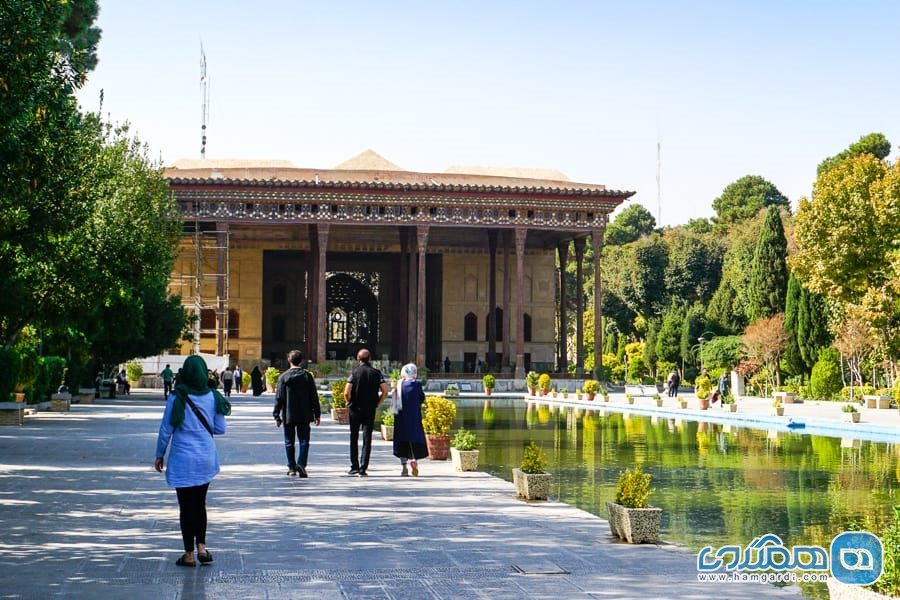 چهل ستون اصفهان: کاخی با چهل ستون