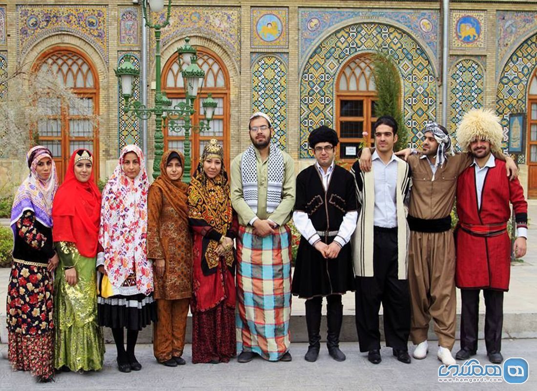 با لباسهای سنتی و جالب ایرانی ژست بگیرید و عکس بیاندازید