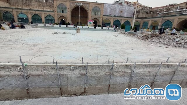 کلنگ کارگران به لایه اولیه حوض مسجد امام تهران رسید 2