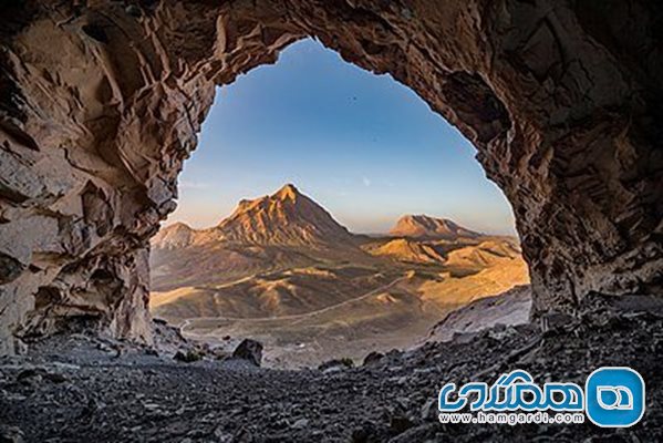 غار ایوب، بزرگترین غار آذرین ایران