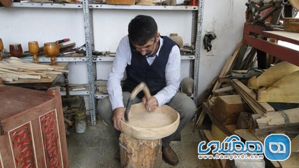 لاک تراشی هنری اصیل نزد مردمان شمال ایران است