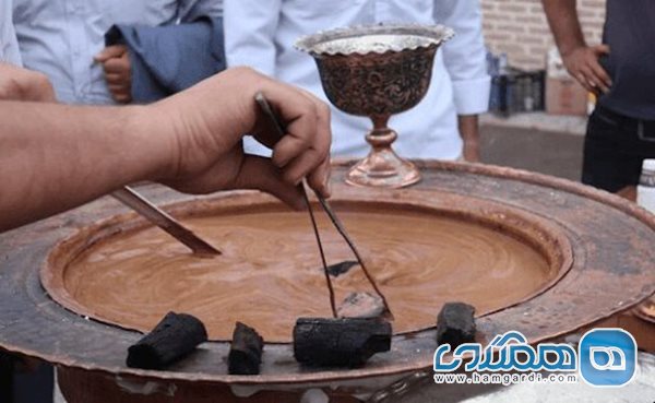 درست کردن قهوه یزدی در مراسم های مذهبی از دوران صفویه به بعد رواج یافت