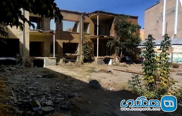 مدرسه راهنمایی تاریخی ظفر تخریب شد