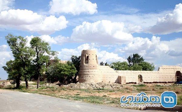 ابلاغ مراتب ثبت ملی 10 اثر فرهنگی تاریخی به استاندار اصفهان