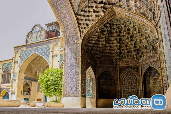 مسجد مشیر شاهکار معماری عصر قاجار در شیراز است