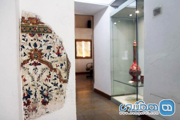 موزه هنرهای تزئینی اصفهان از جالب ترین جاهای دیدنی اصفهان به شمار می رود