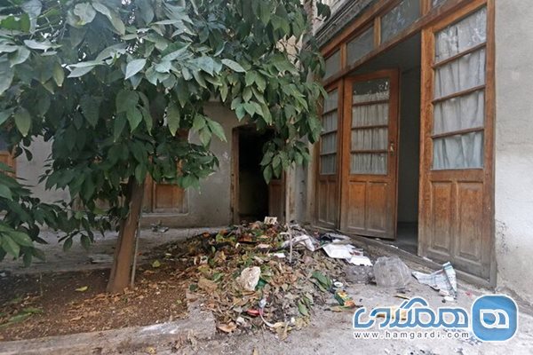 پاکسازی خانه پدری جلال آل احمد از وجود معتادان و خلافکاران