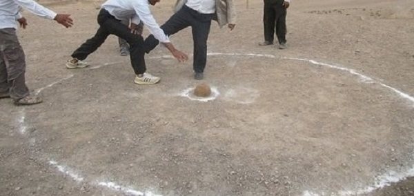 آشنایی با بازی محلی و سنتی کلاه بردار در زنجان