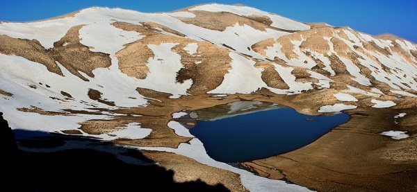  دریاچه کلار یکی از زیباترین جاذبه های طبیعی چهارمحال و بختیاری است