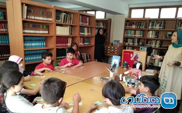 برنامه قصه خوانی برای کودکان در موزه آبگینه برگزار شد