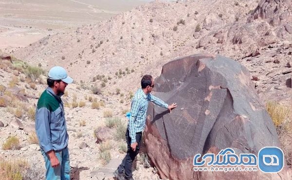 کشف دو سنگ نگاره باستانی جدید در خوسف