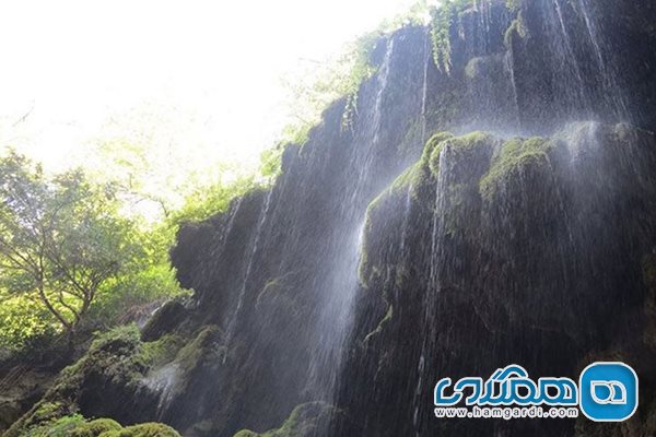 آبشار باران کوه یکی از دیدنی ترین جاذبه های طبیعی گرگان است