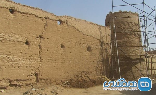 مرمت قلعه تاریخی حسن آباد اشکذر شروع شد