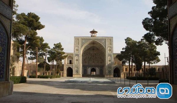 مسجد امام خمینی سمنان یکی از پنج مسجد سلطانی ایران است