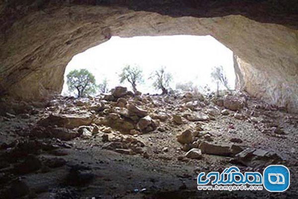 غار شب پره یکی از جاذبه های طبیعی استان کرمان است