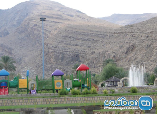 پارک کوهسار دره نمین یکی از تفرجگاه های جهرم به شمار می رود