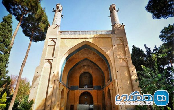 ساماندهی محوطه اطراف بنای تاریخی منارجنبان اصفهان