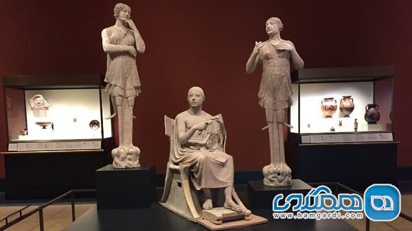 موزه گتی گروهی از مجسمه های سفالین باستانی مسروقه را به ایتالیا باز میگرداند