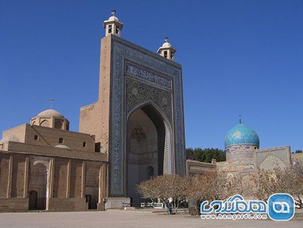کتیبه ها و عناصر تزئینی مجموعه تاریخی شیخ احمد جام مستندنگاری می شوند