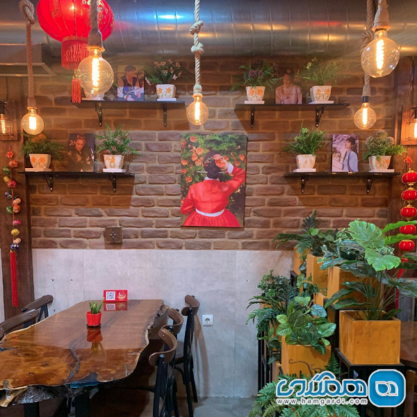 کافه رستوران مهر و ماه یکی از بهترین کافه رستوران های کره ای تهران است